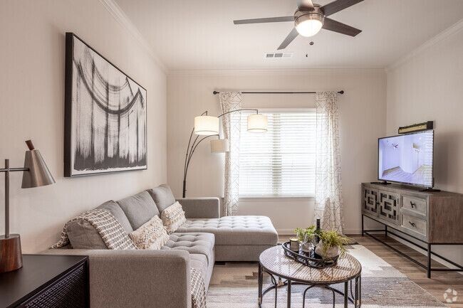 Photo - 9019 N Lake Creek Pkwy Unit 2105