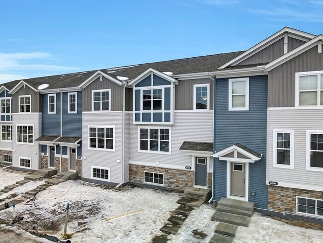 Building Photo - Available now is an almost new, charming 3... Rental