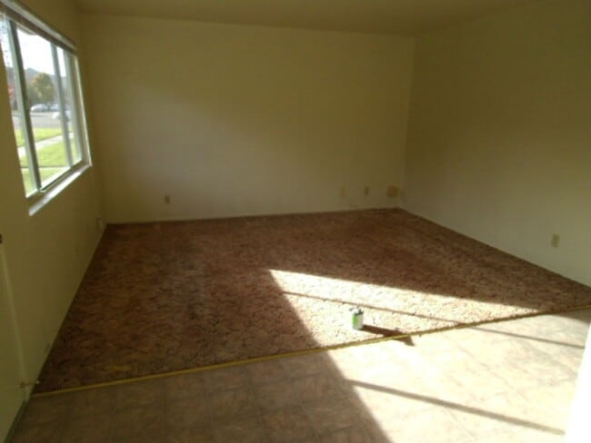 Photo - 119-119 W Locust Ave Unidad 111