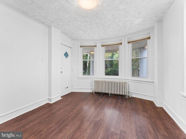 Photo - 508 Midvale Ave