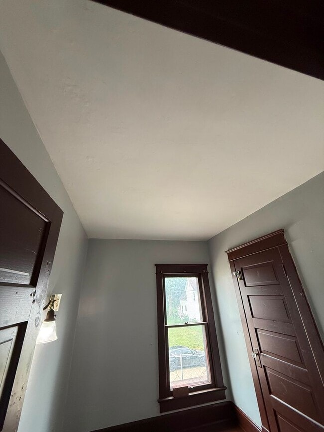 Photo - 83 N 10th St