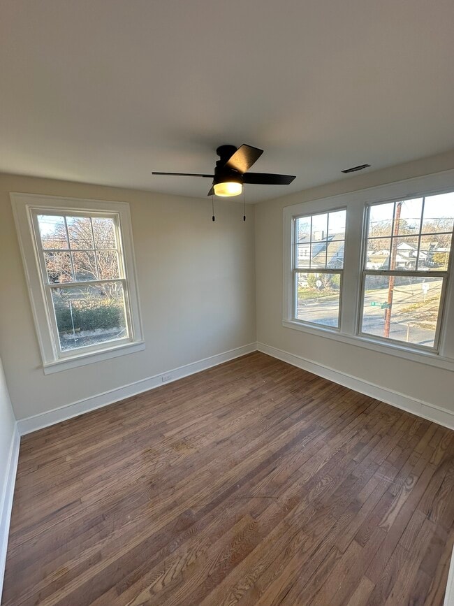 Photo - 129 W Thomas St Unit 3