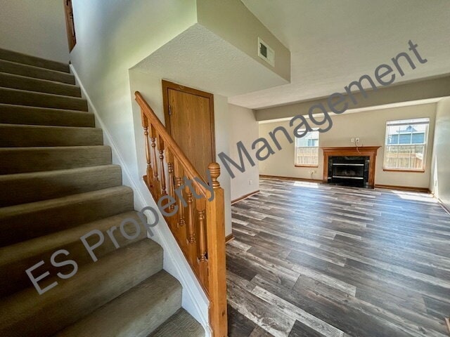 Photo - Great 3 Bedroom 2.5 Bathroom Two Story Home in Franklin Township!