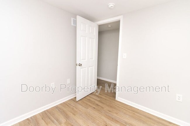 Photo - 1714 Portland St Unidad C