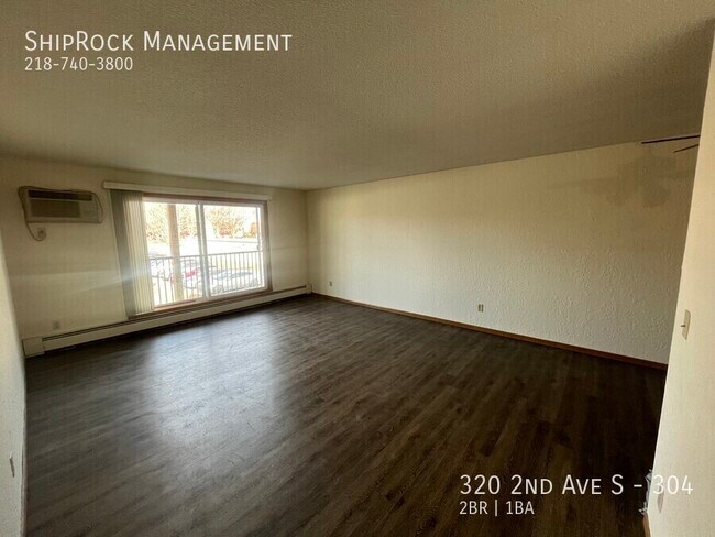 Photo - 320 2nd Ave S Unit 304