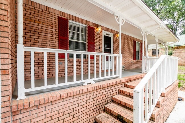 Photo - Charming Crestview Home