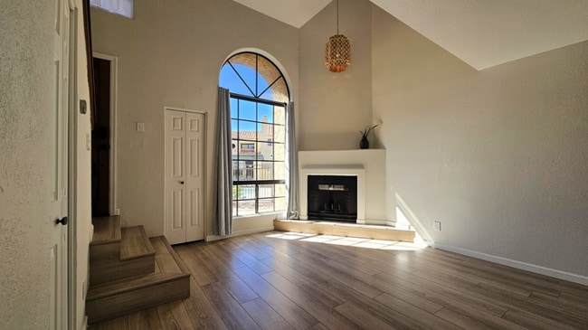 Photo - 1025 E Highland Ave