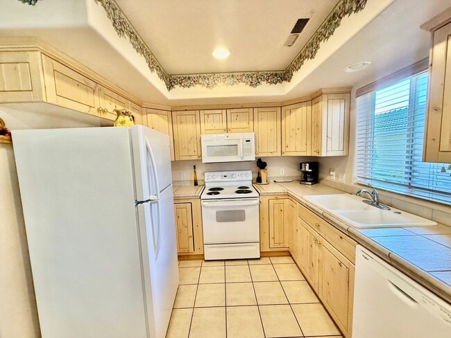 Photo - 1-BR Available for Long Term Rental in Coveted Las Palmas Community