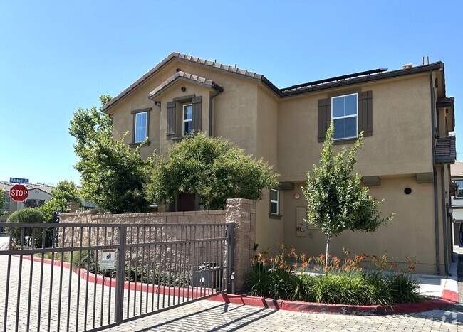Building Photo - 35789 Breckyn Ln Rental