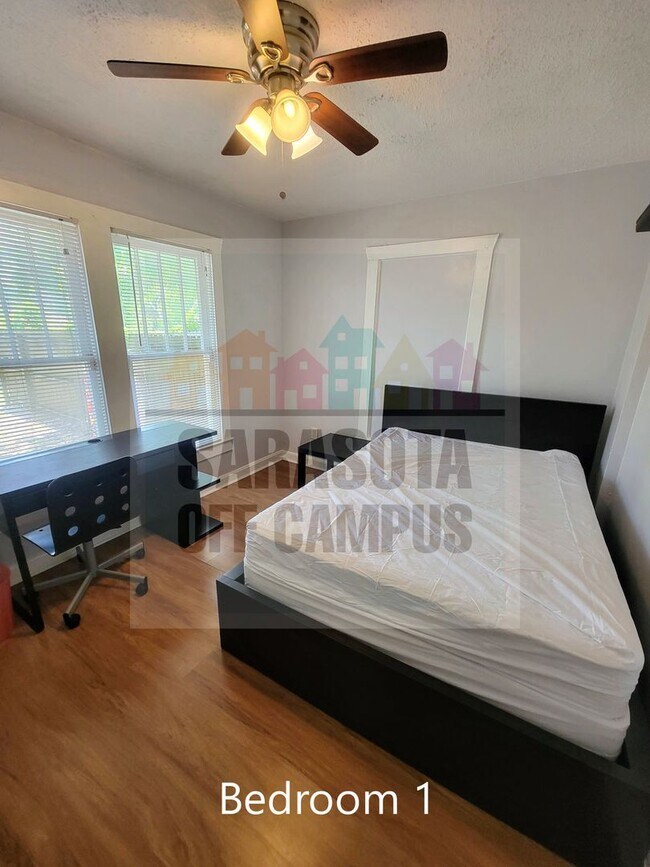 3600 Bradenton Rd Unit 3600 Unit B Full Home - 3600 Unit B Full Home