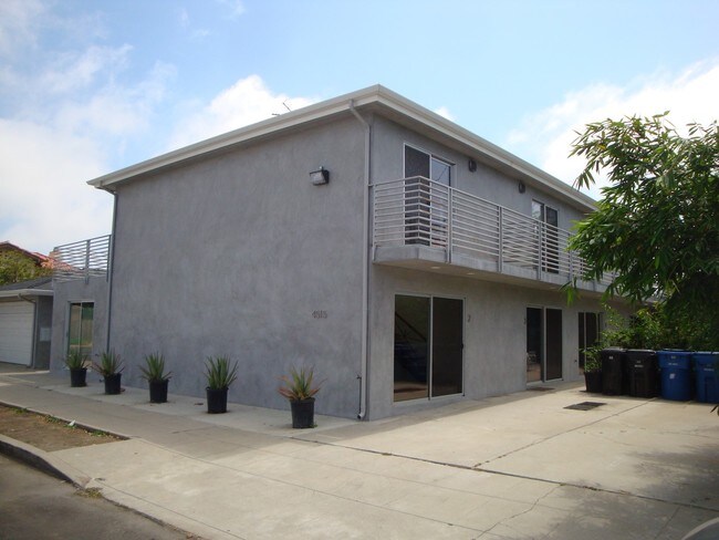 Photo - 4515 McConnell Ave