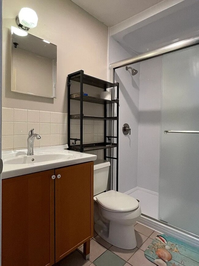 Photo - Bright, Updated 2-Bedroom in Prime Burlington Location — Available Now!