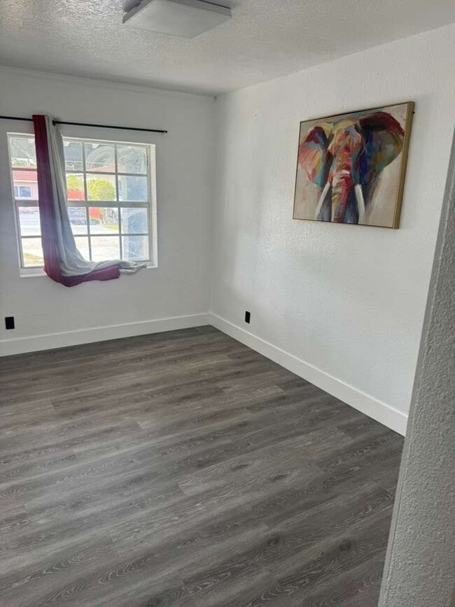 Photo - 35 W 61st St Unit 1