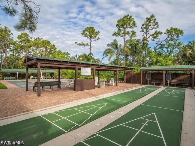 290 Naples Cove Dr Unit 2206
