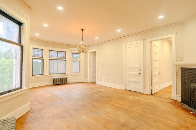 Photo - 1146 N 33rd St