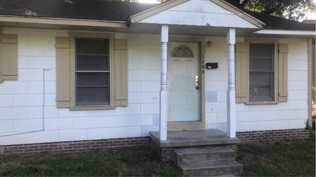 Photo - 1408 Filhiol Ave