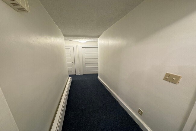Photo - 111 Grand