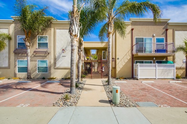 Building Photo - 3993 Jewell St Unit A5