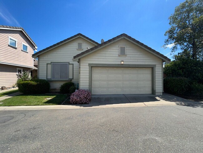 Photo - 9446 Laguna Pointe Way House
