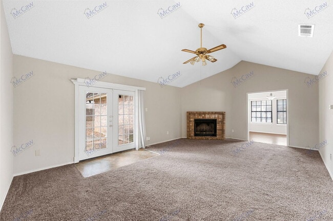 Photo - 4400 Oak Knoll Ct
