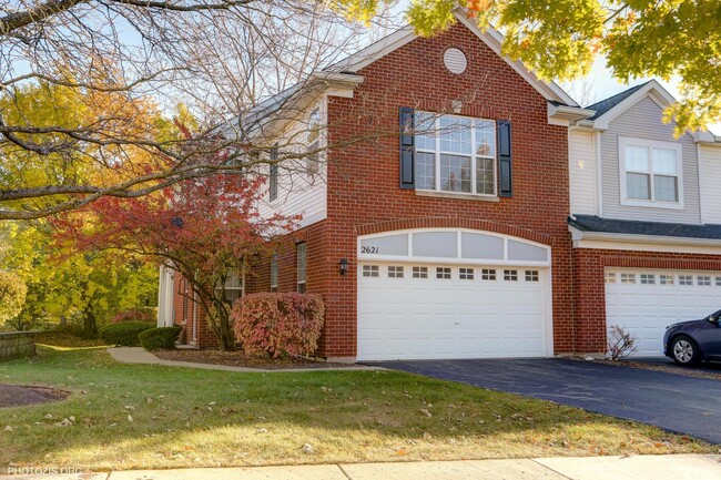 Photo - 2621 Pond View Dr Townhome