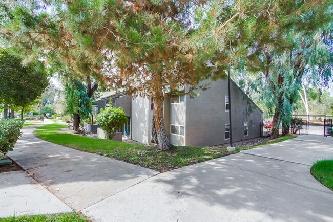 Photo - 1350 N Escondido Blvd Unit 67