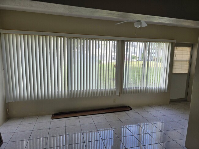 Photo - 3186 Via Poinciana Unit 106