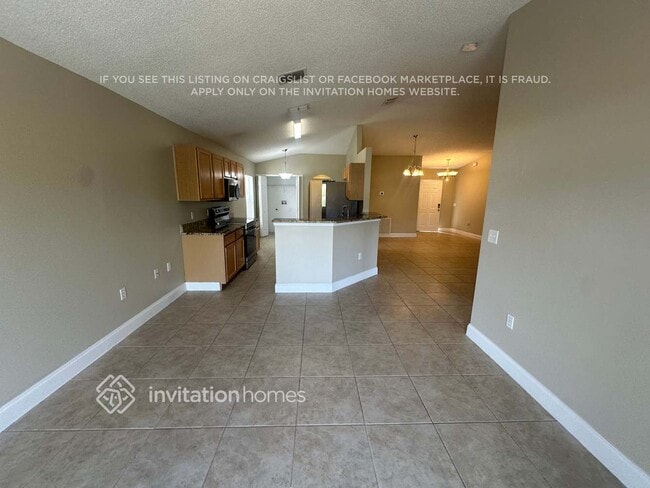 Photo - 4633 Willamette Cir