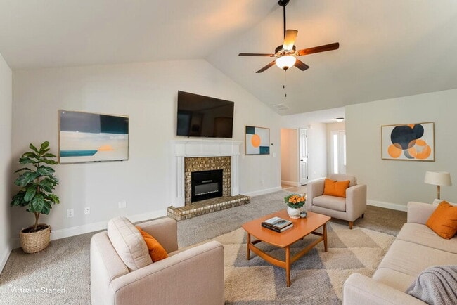 Photo - 74 Heartland Cir