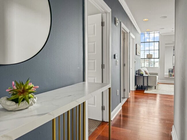 Photo - 1421 N 5th St Unidad ID1055945P