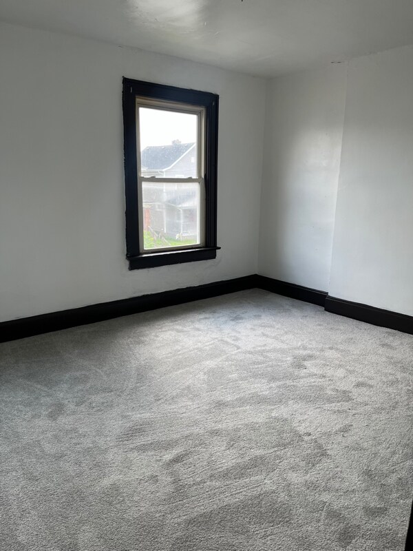 Photo - 836 E Whittier St