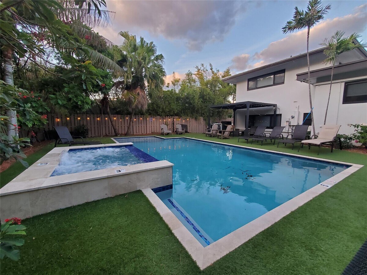 Photo - 2009 Admirals Way Casa