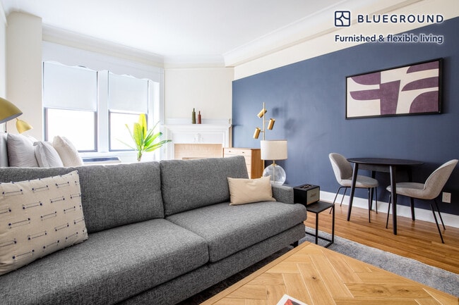 Photo - 62 Boylston St Unit FL3-ID240