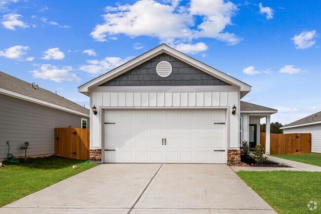 Building Photo - 16445 Blossom Grv Dr Rental