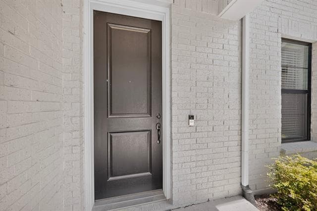 Photo - 605 Friendswood Dr
