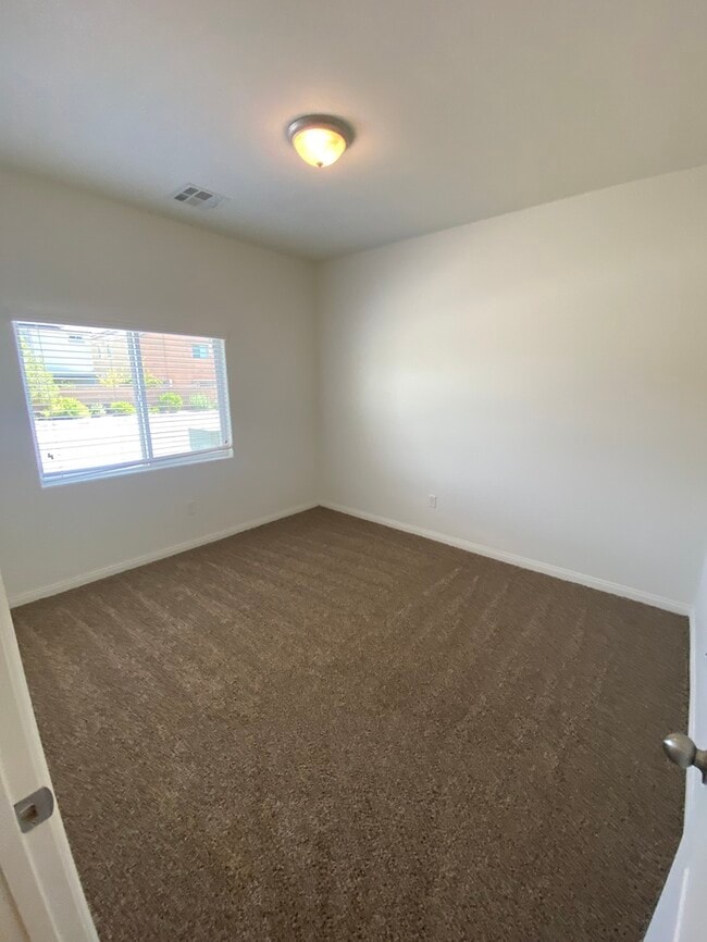 Photo - Spacious Single Story 3- Bedroom Home!