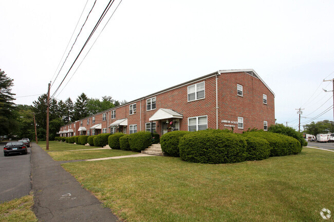 Building Photo - 4 Saint Regis St Rental