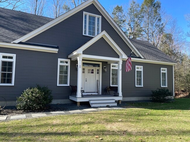 Building Photo - 1 Lamoureux Ln