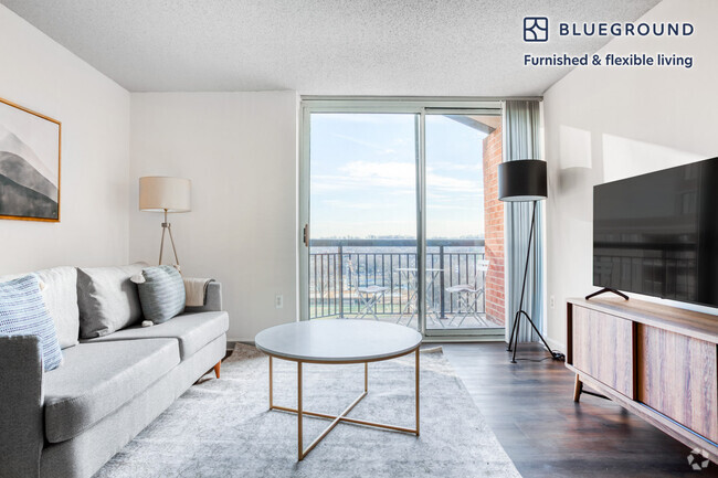 Building Photo - 801 15th St S Unit FL12-ID429 Rental