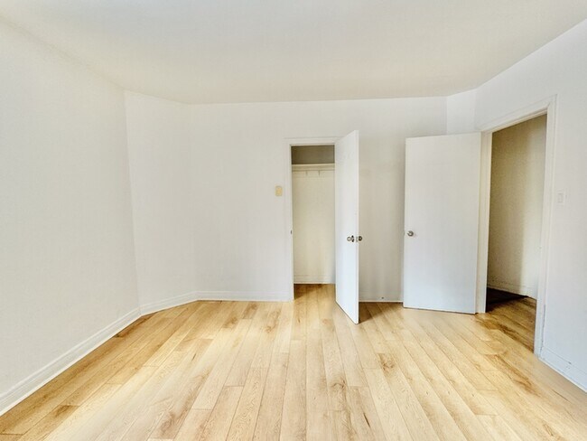 Photo - 345 Bd Graham