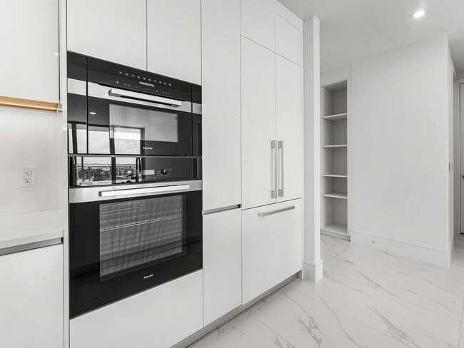 Photo - 220 Lake Shore Dr Unit # 1415