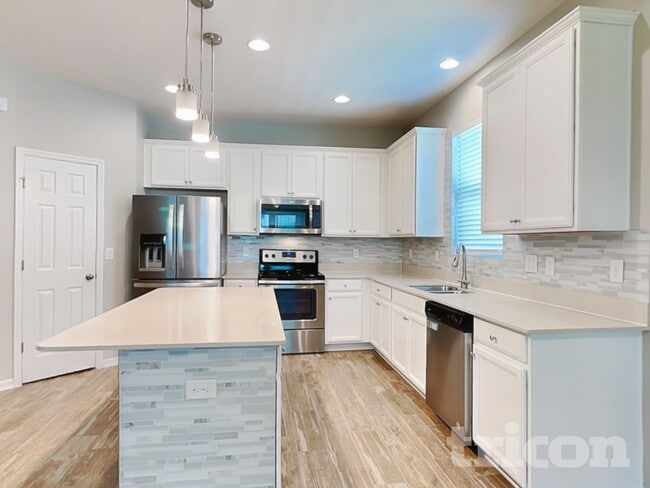 Photo - 2361 Sanderling St