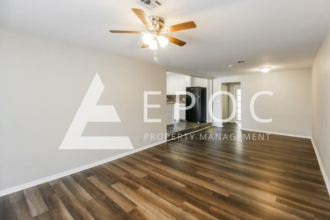 Photo - 742 Highland Pkwy