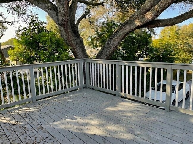 Photo - 3734 Burlington Ave N Unit 3