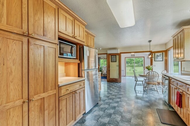 Photo - PRIVATE HOMESTEAD WITH ACREAGE & SHOP