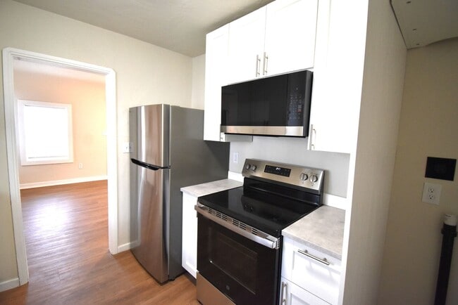 Photo - Freshly Remodeled Cozy Cottage Home Unidad 320 S. Main St.