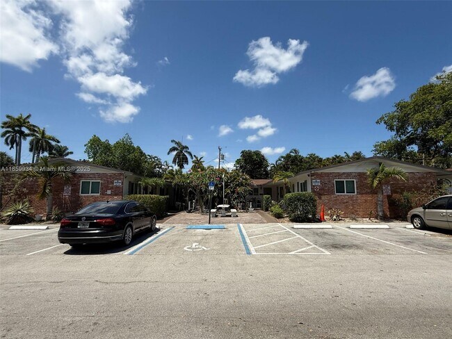 Photo - 335 NW 32nd St Apartamento Unidad 341