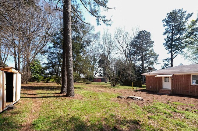 Photo - 6301 High Shoals Rd