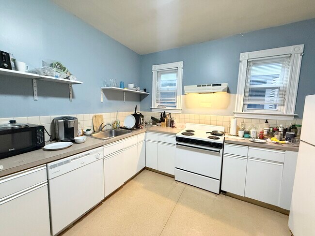 Photo - 99 Calumet St