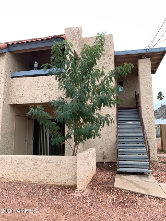 Photo - 2217 E Cactus Rd Unit 4